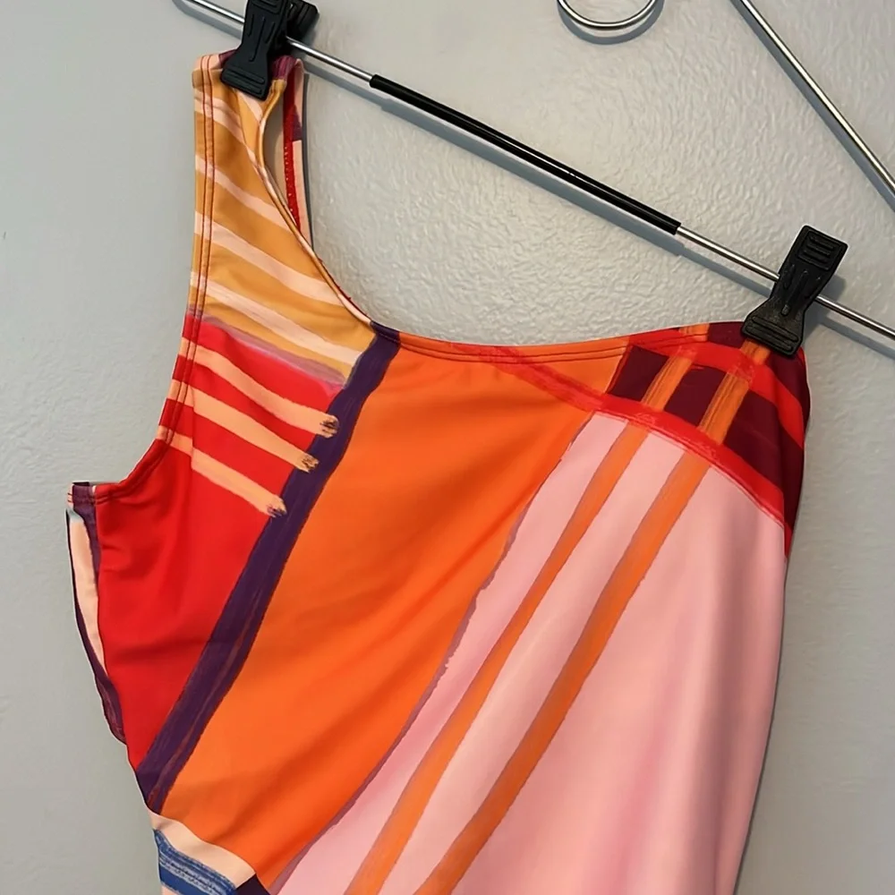 Nani Ray Cascade one piece - Picture 4 of 9